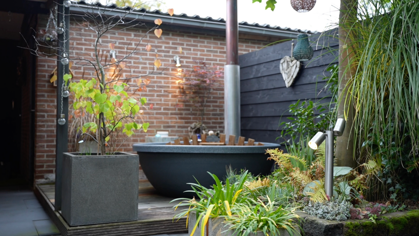 Huppie Tuppie Hottub